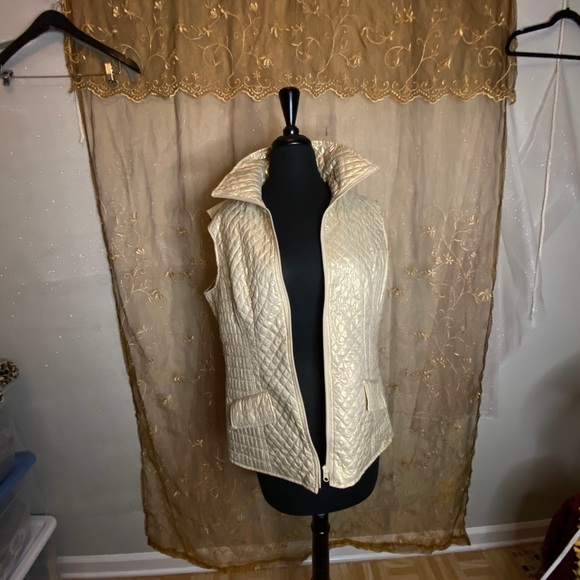 Womens LN L Large Gold Knit Vest - Picture 2 of 9